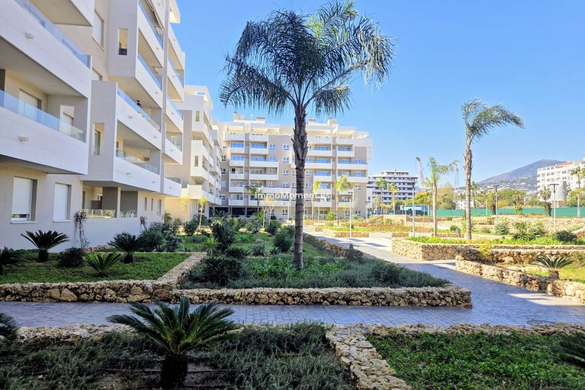 Resale - Apartment - Marbella - La Campana