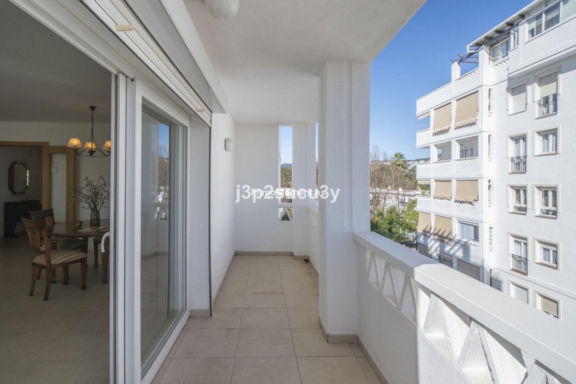 Resale - Apartment - Marbella - La Campana