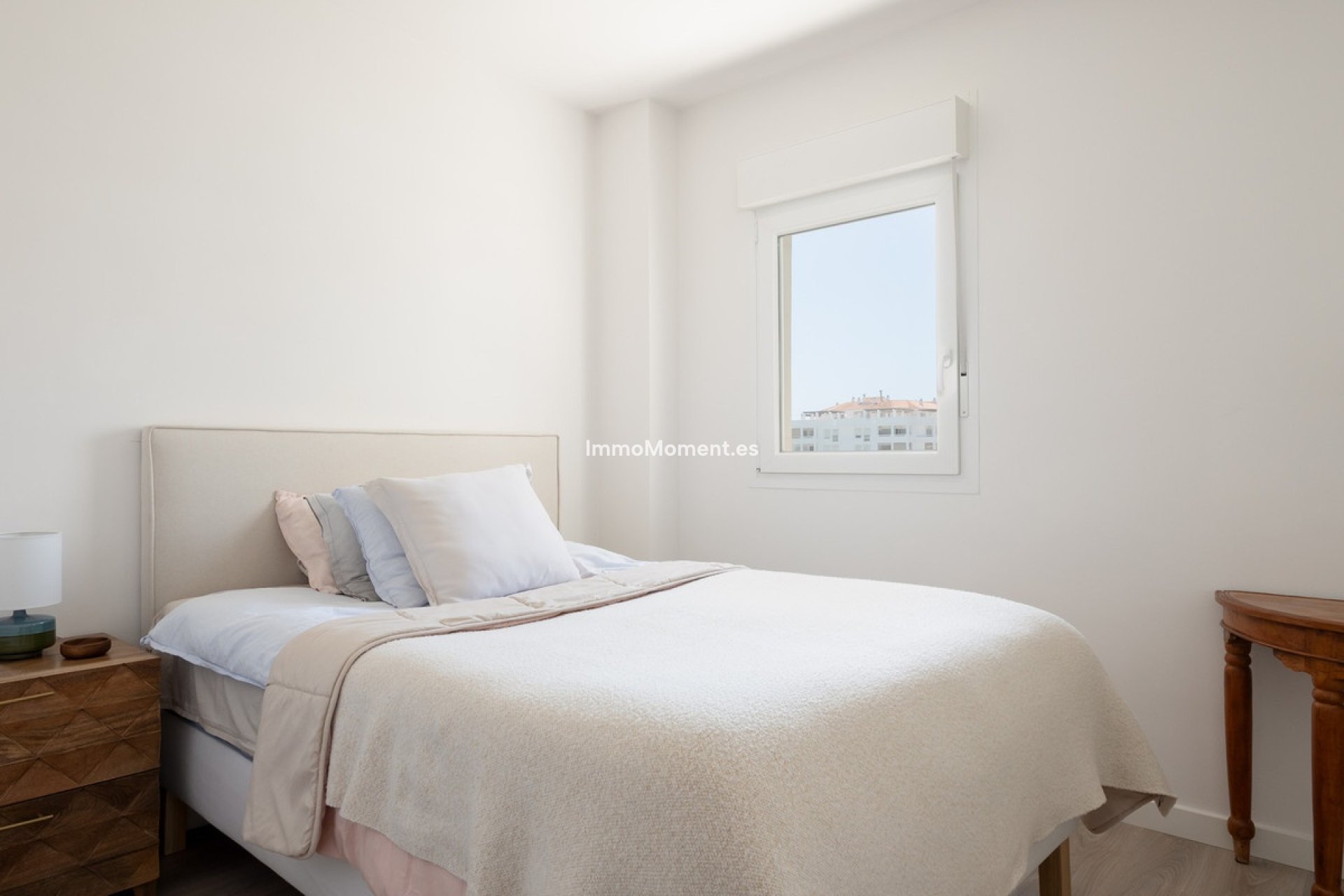Resale - Apartment - Marbella - La Campana
