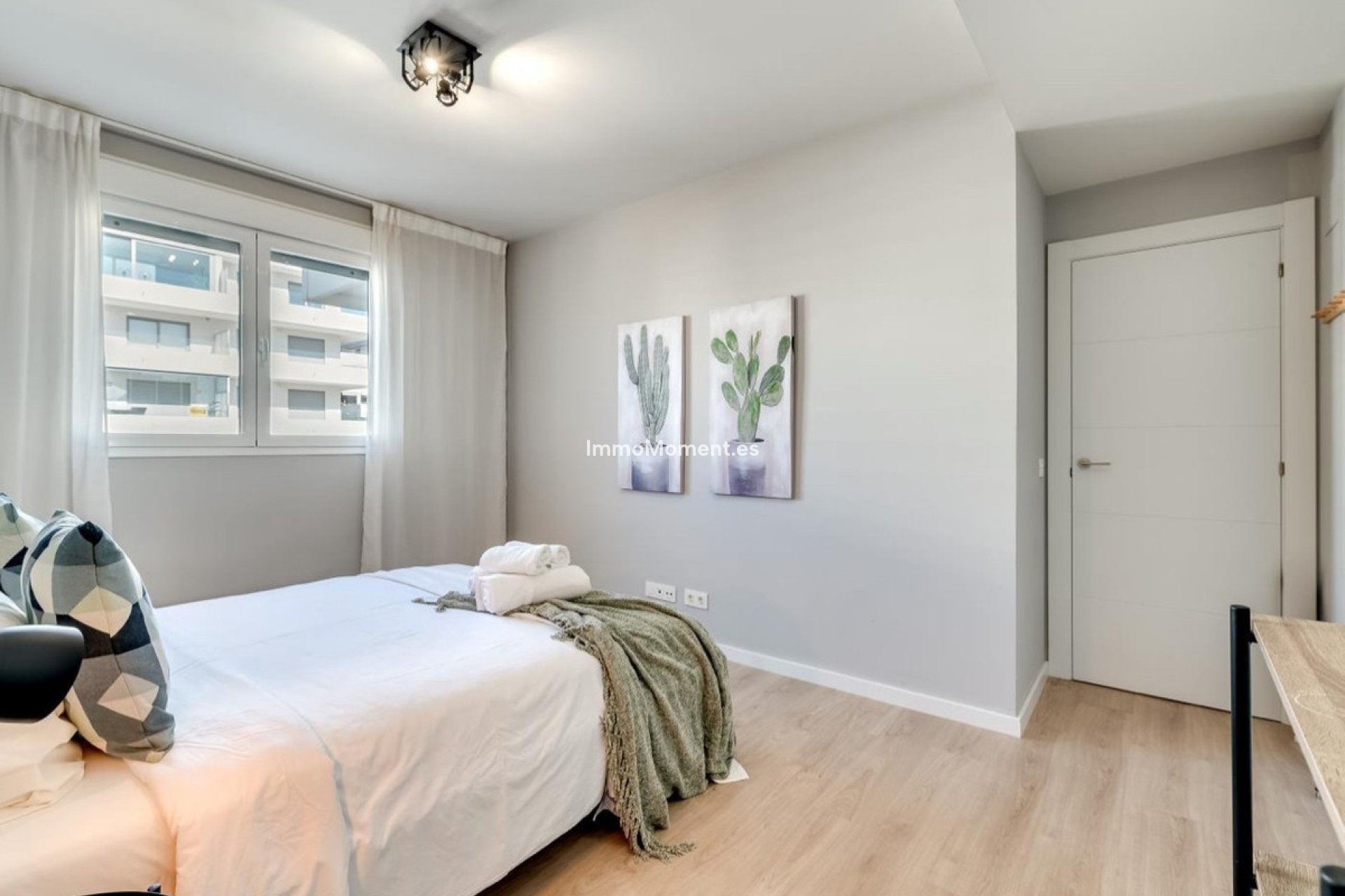 Resale - Apartment - Marbella - La Campana
