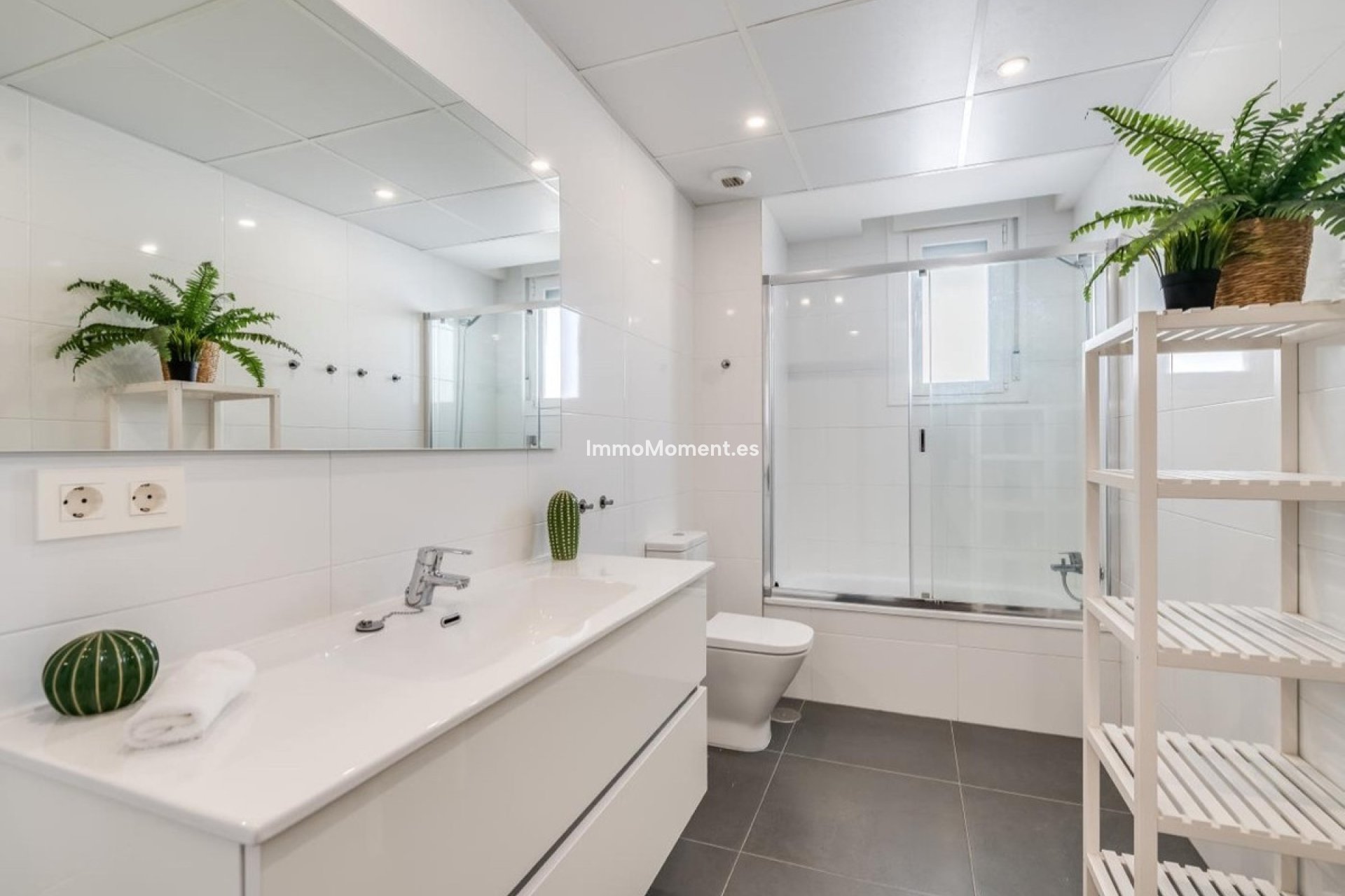 Resale - Apartment - Marbella - La Campana