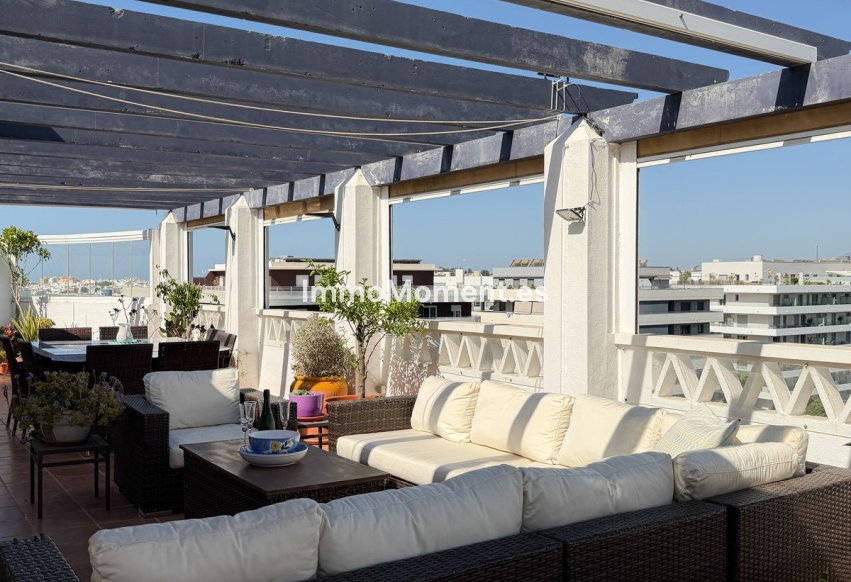 Resale - Apartment - Marbella - La Campana