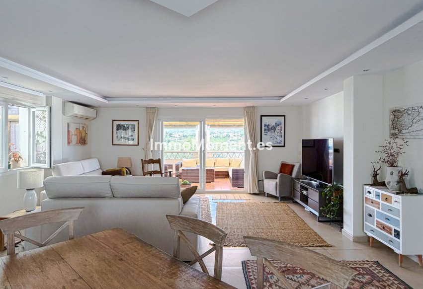Resale - Apartment - Marbella - La Campana