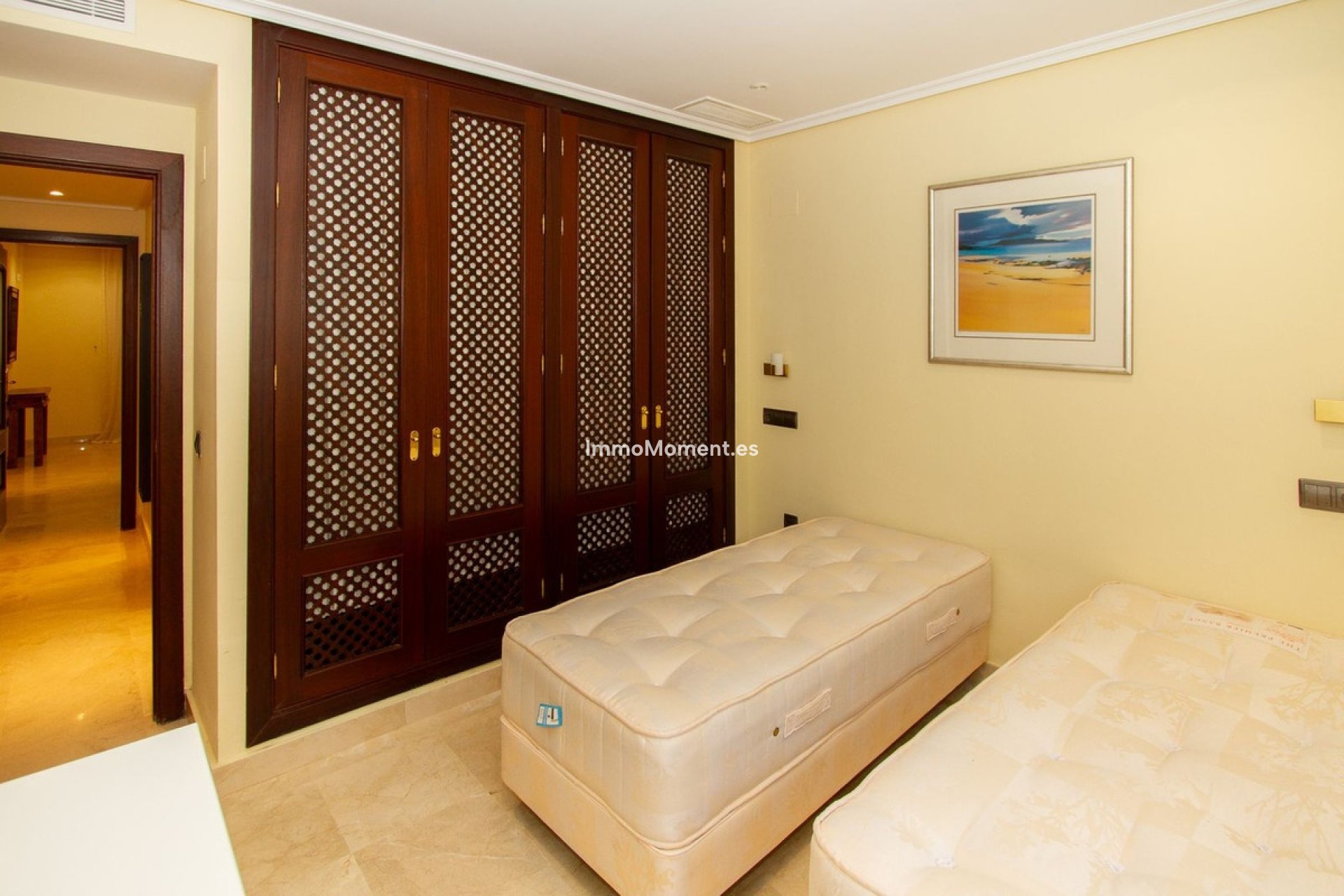 Resale - Apartment - Marbella - La Mairena
