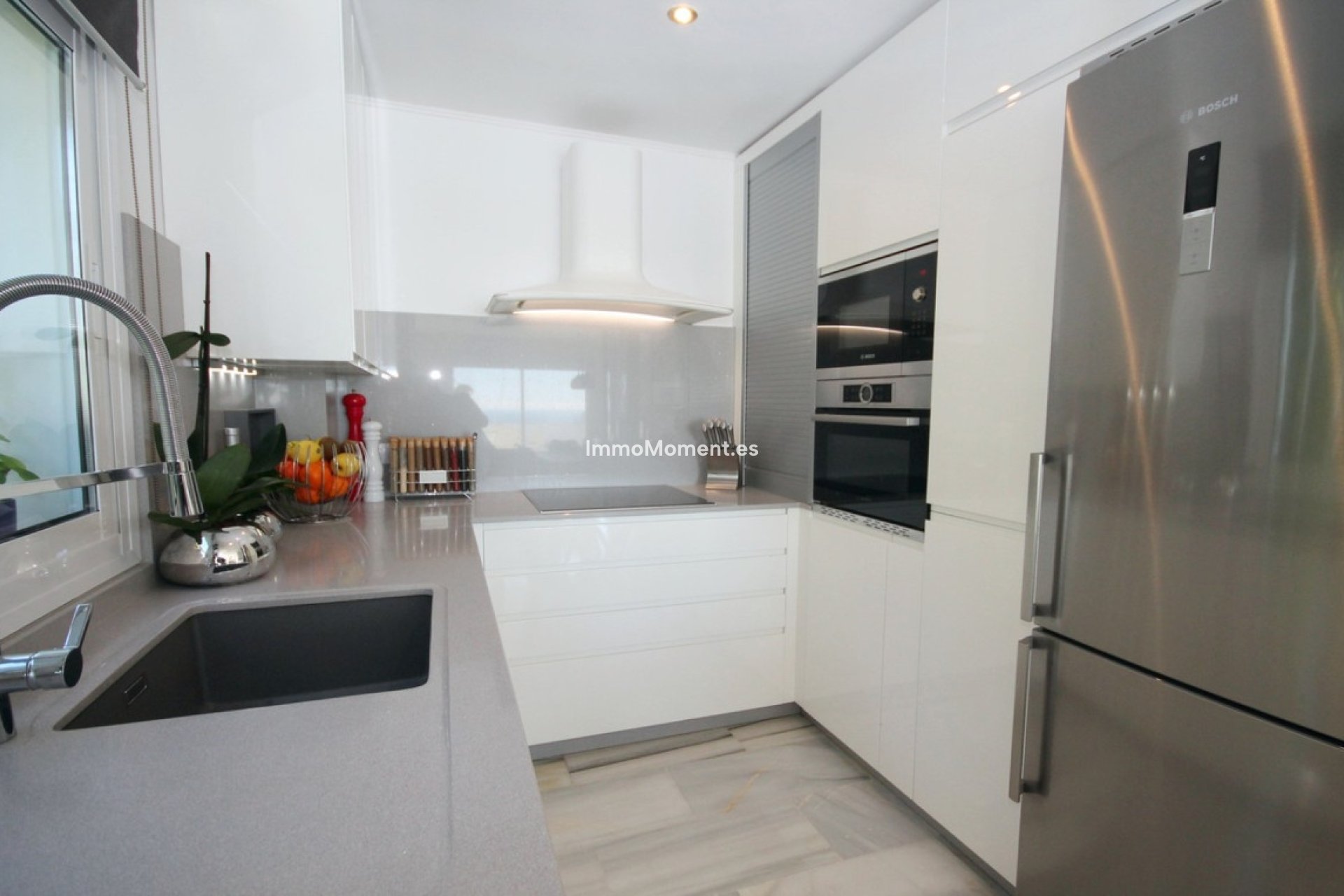 Resale - Apartment - Marbella - La Mairena