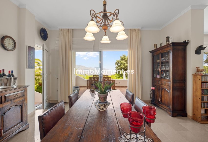 Resale - Apartment - Marbella - La Mairena