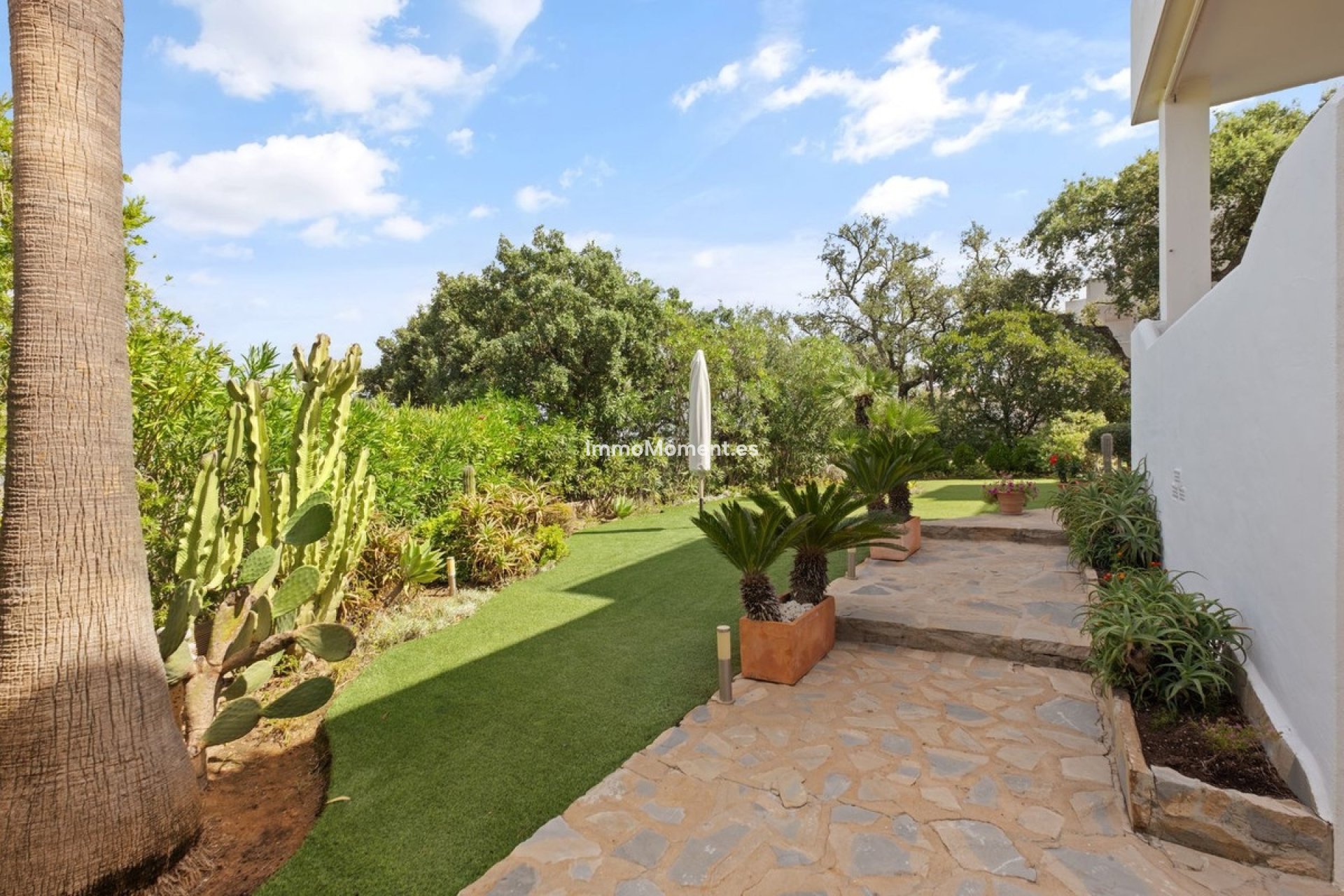 Resale - Apartment - Marbella - La Mairena