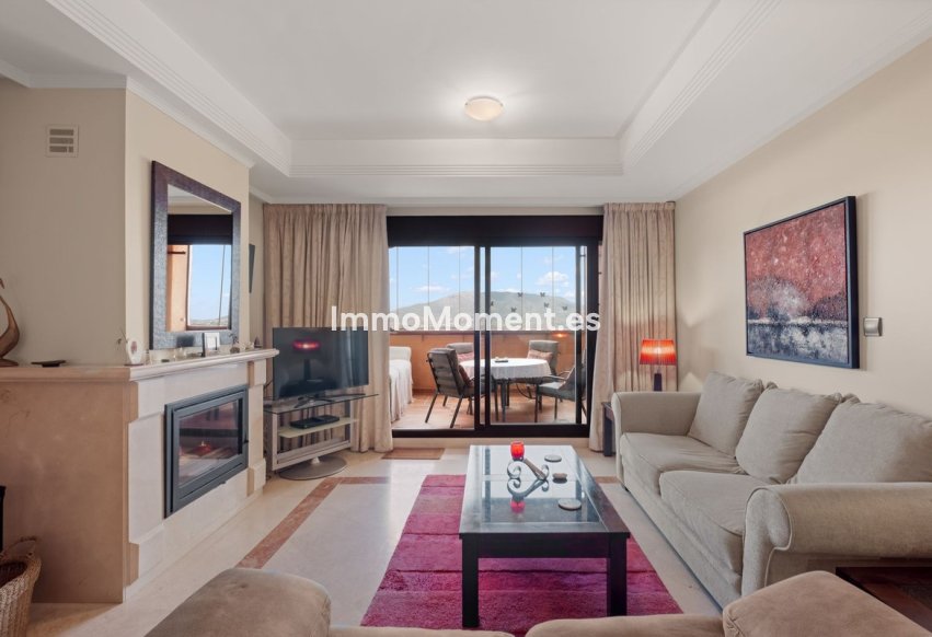 Resale - Apartment - Marbella - La Mairena