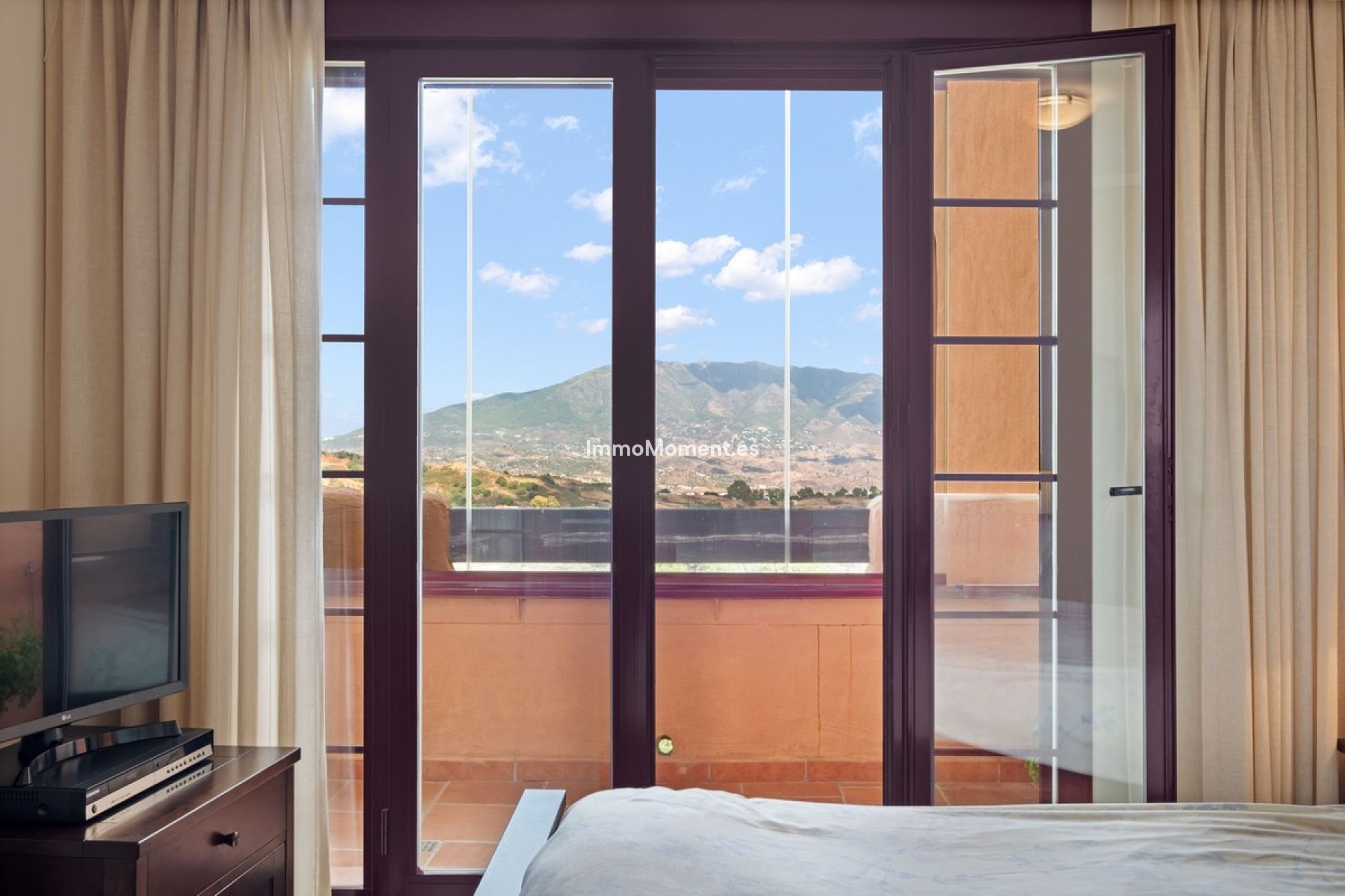 Resale - Apartment - Marbella - La Mairena