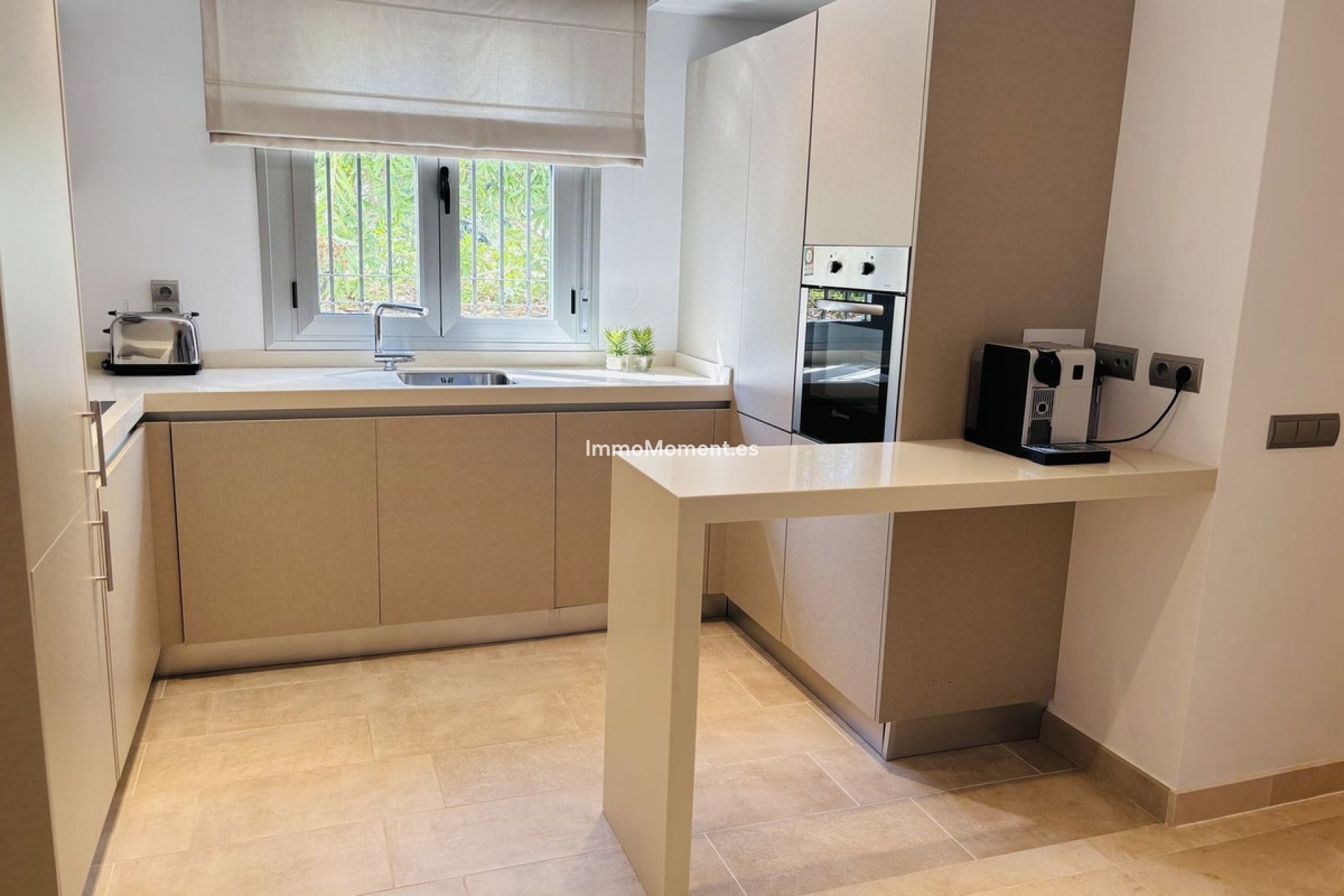 Resale - Apartment - Marbella - La Mairena