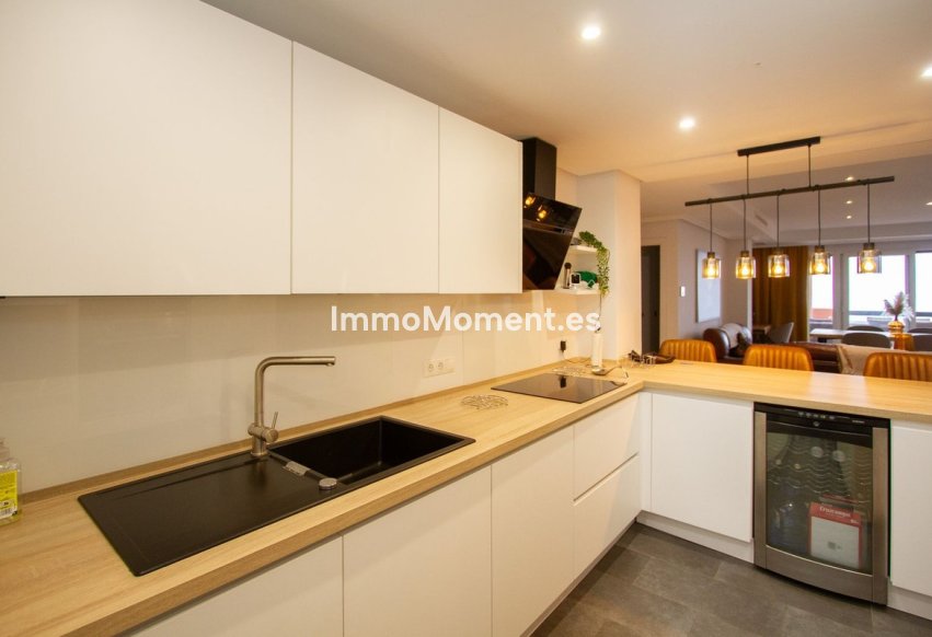 Resale - Apartment - Marbella - La Mairena