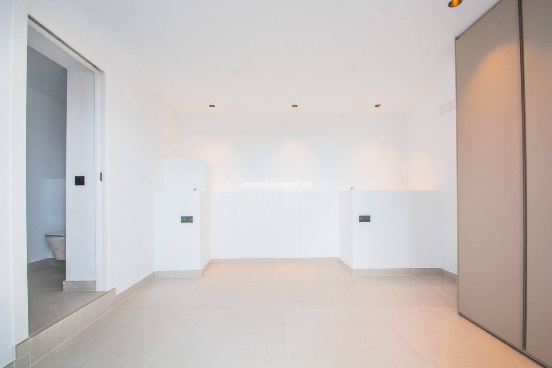 Resale - Apartment - Marbella - La Mairena