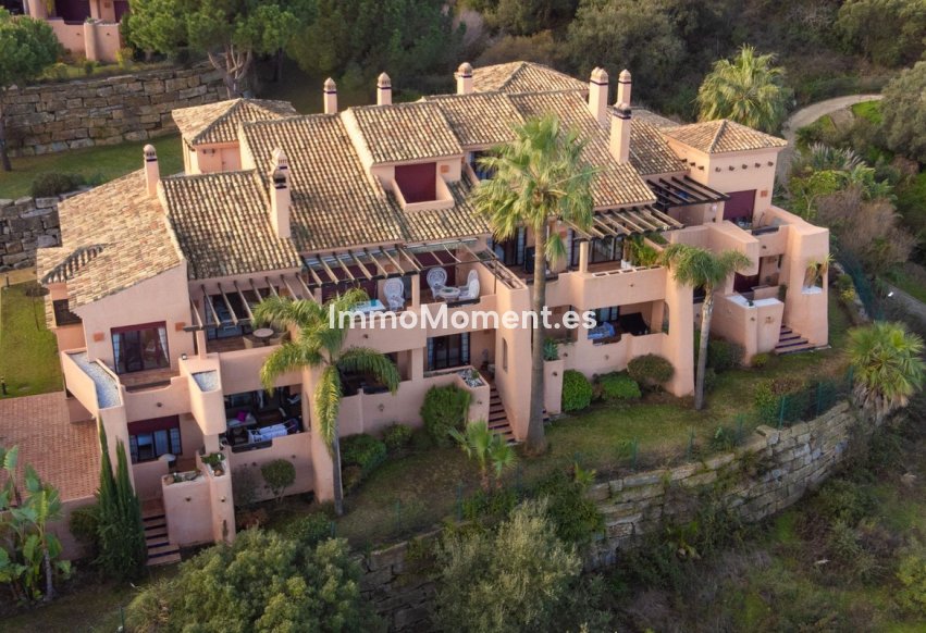 Resale - Apartment - Marbella - La Mairena