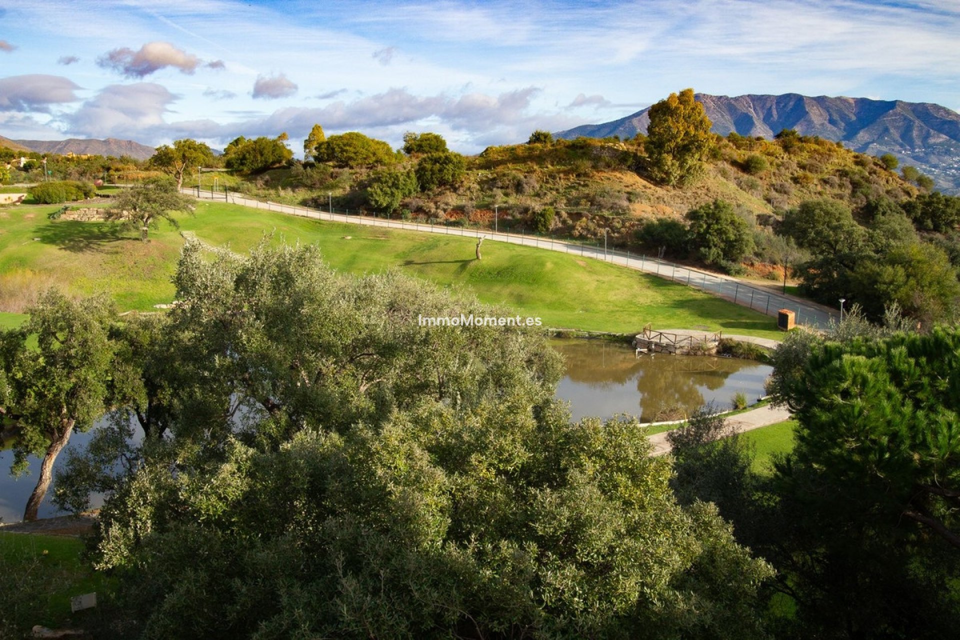 Resale - Apartment - Marbella - La Mairena