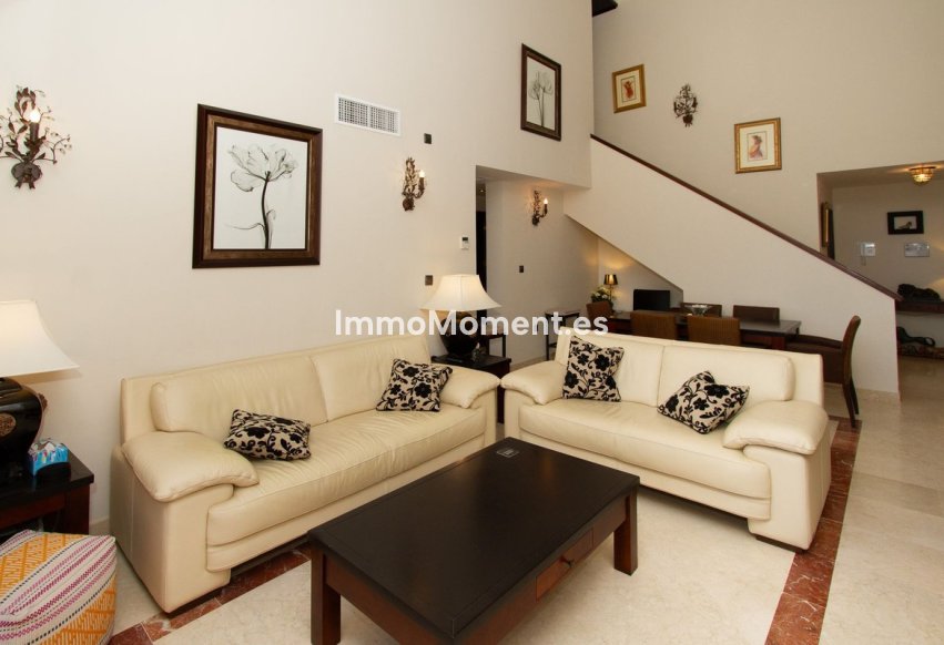 Resale - Apartment - Marbella - La Mairena