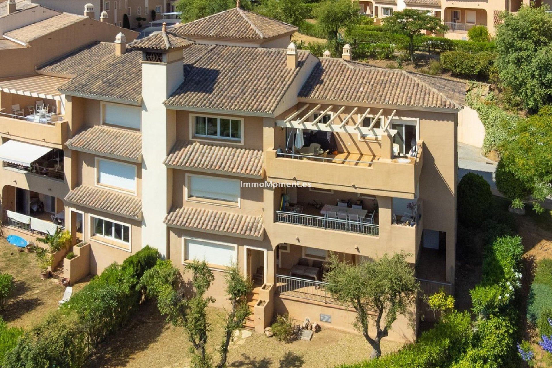 Resale - Apartment - Marbella - La Mairena