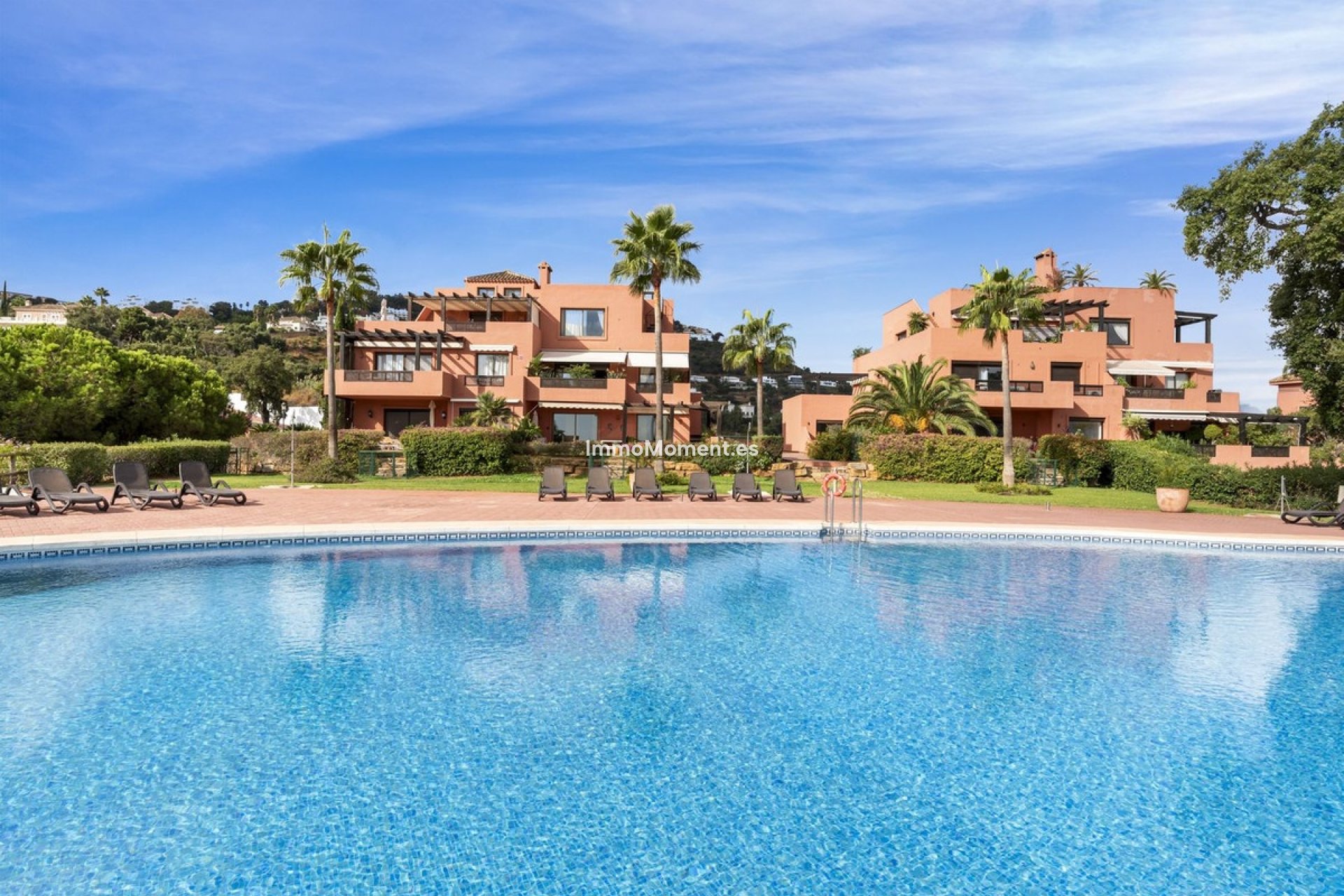 Resale - Apartment - Marbella - La Mairena