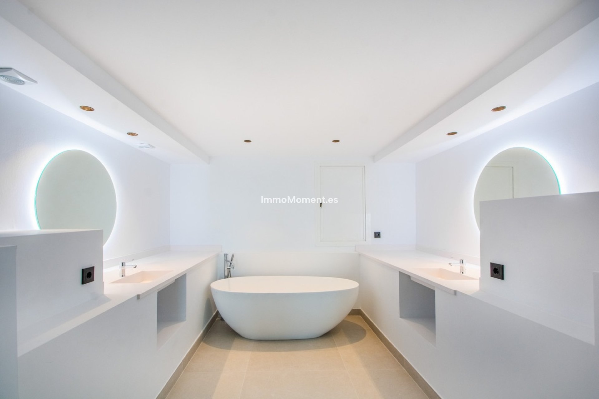 Resale - Apartment - Marbella - La Mairena