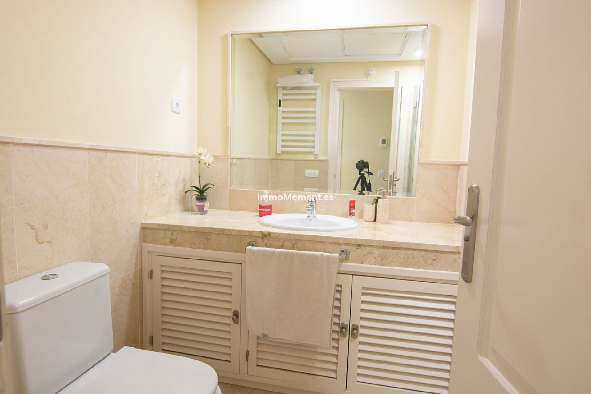 Resale - Apartment - Marbella - La Mairena