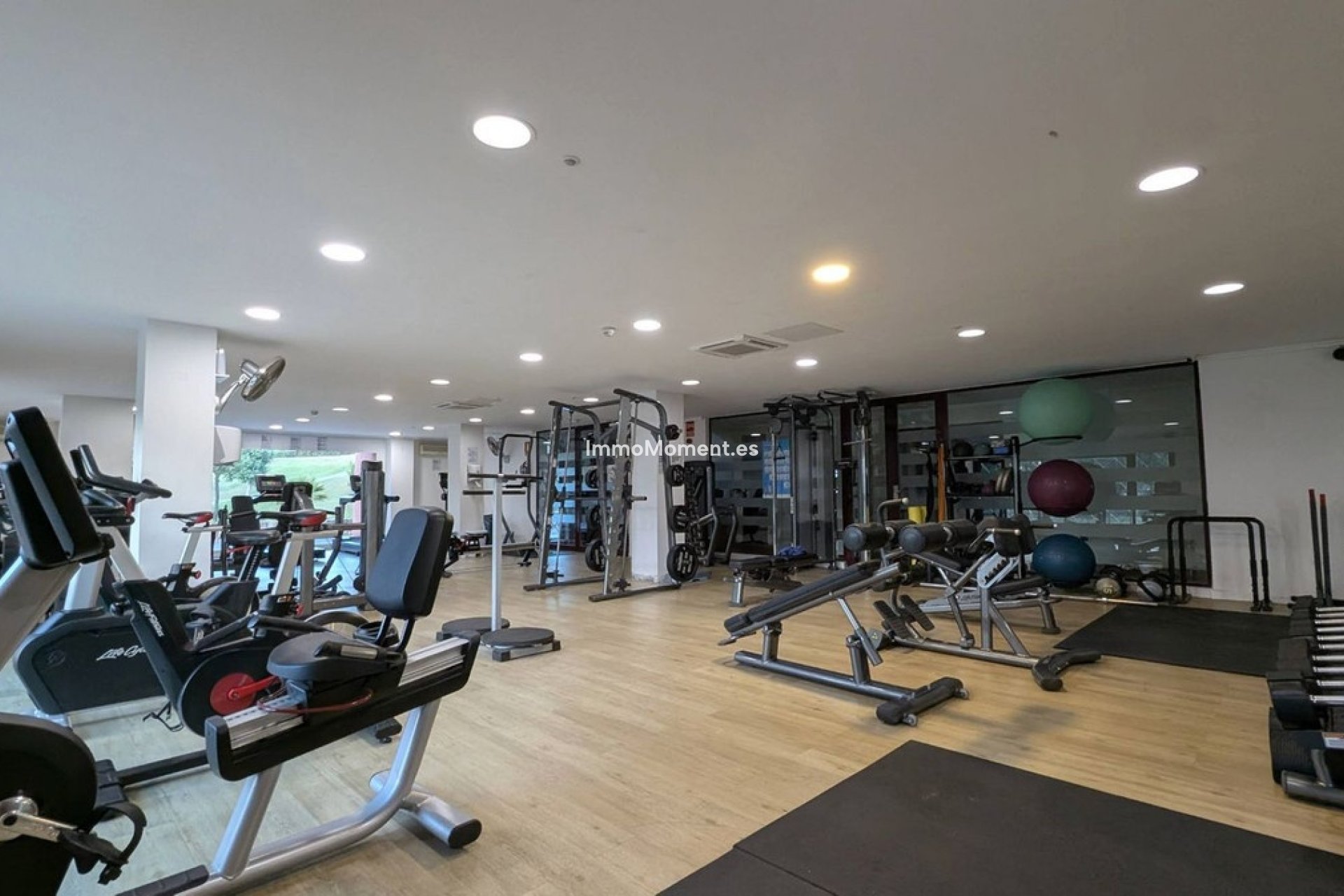 Resale - Apartment - Marbella - La Mairena