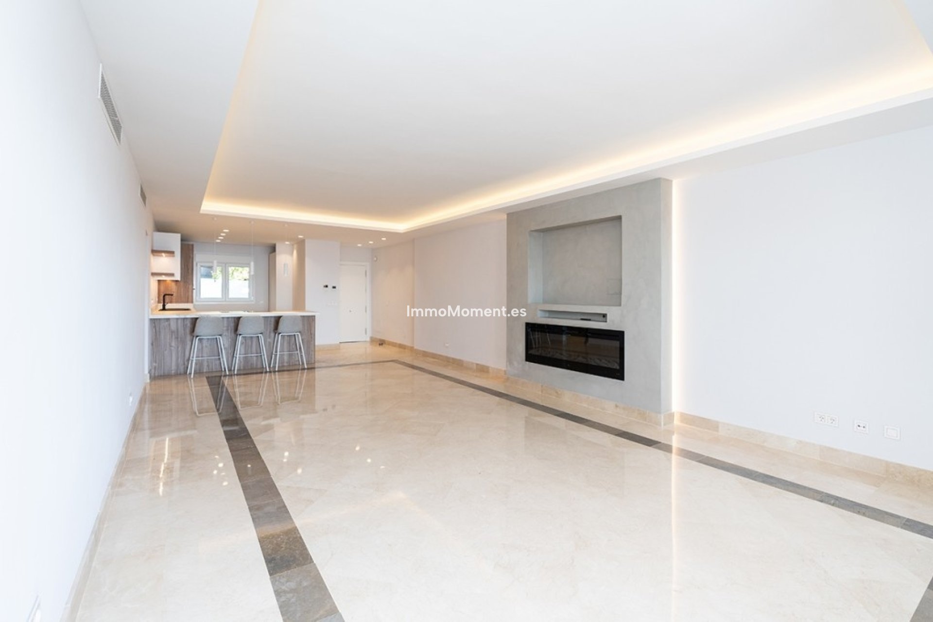 Resale - Apartment - Marbella - La Mairena