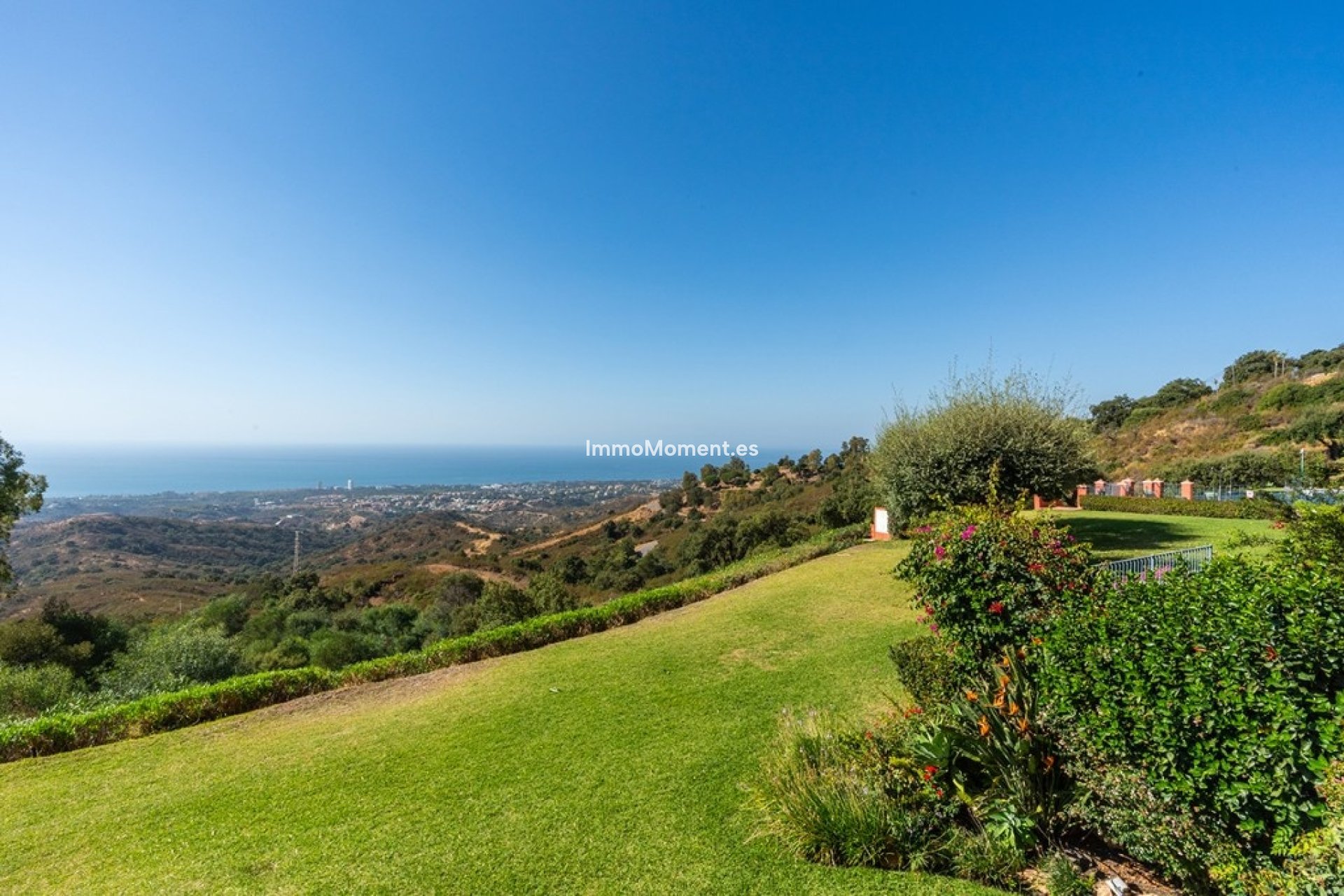 Resale - Apartment - Marbella - La Mairena