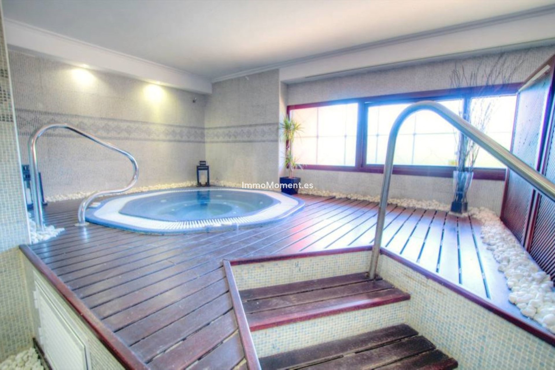 Resale - Apartment - Marbella - La Mairena
