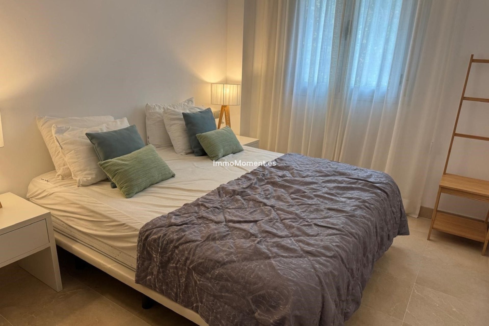 Resale - Apartment - Marbella - La Mairena