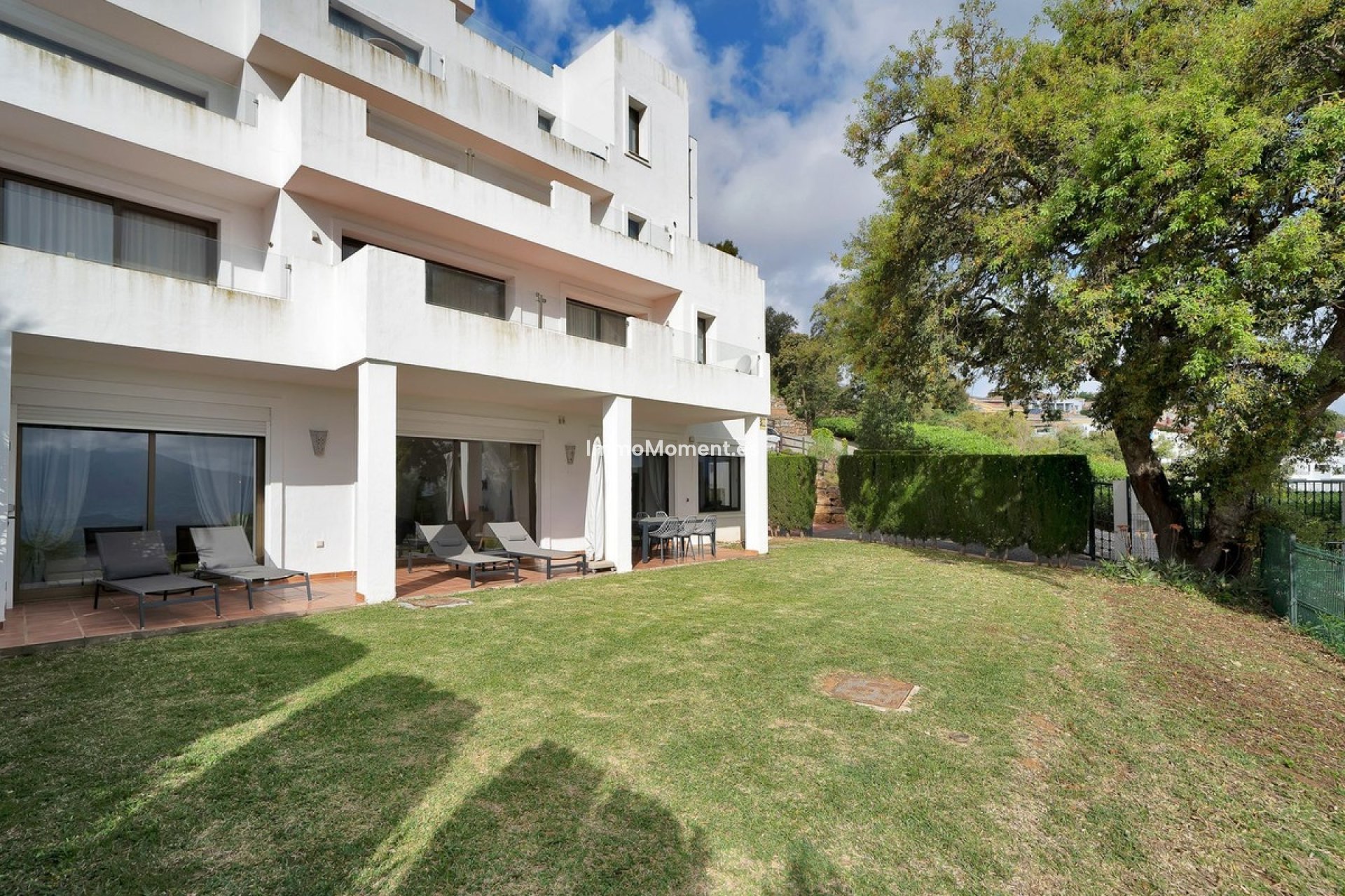 Resale - Apartment - Marbella - La Mairena