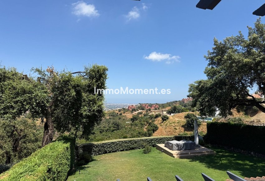 Resale - Apartment - Marbella - La Mairena