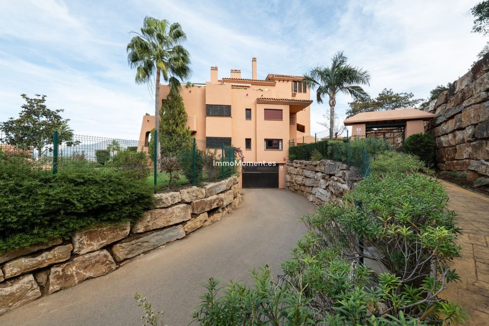 Resale - Apartment - Marbella - La Mairena