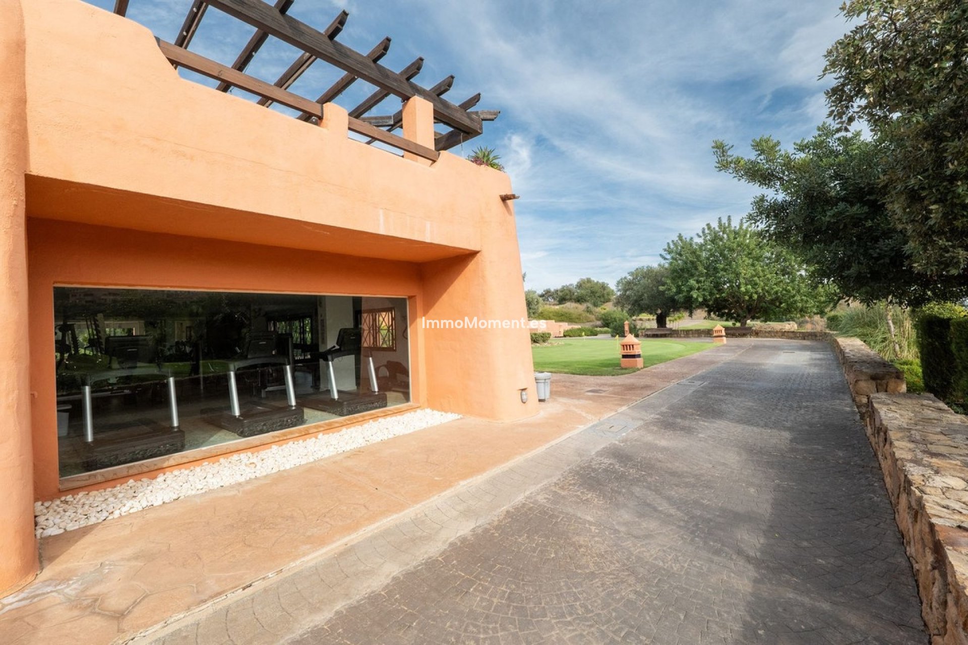 Resale - Apartment - Marbella - La Mairena