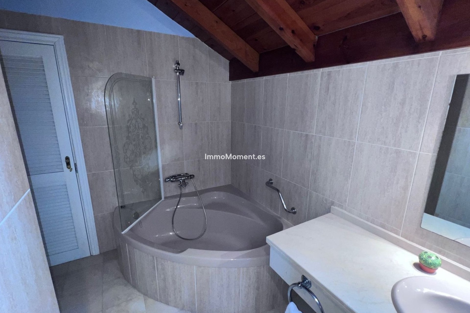 Resale - Apartment - Marbella - Las Chapas