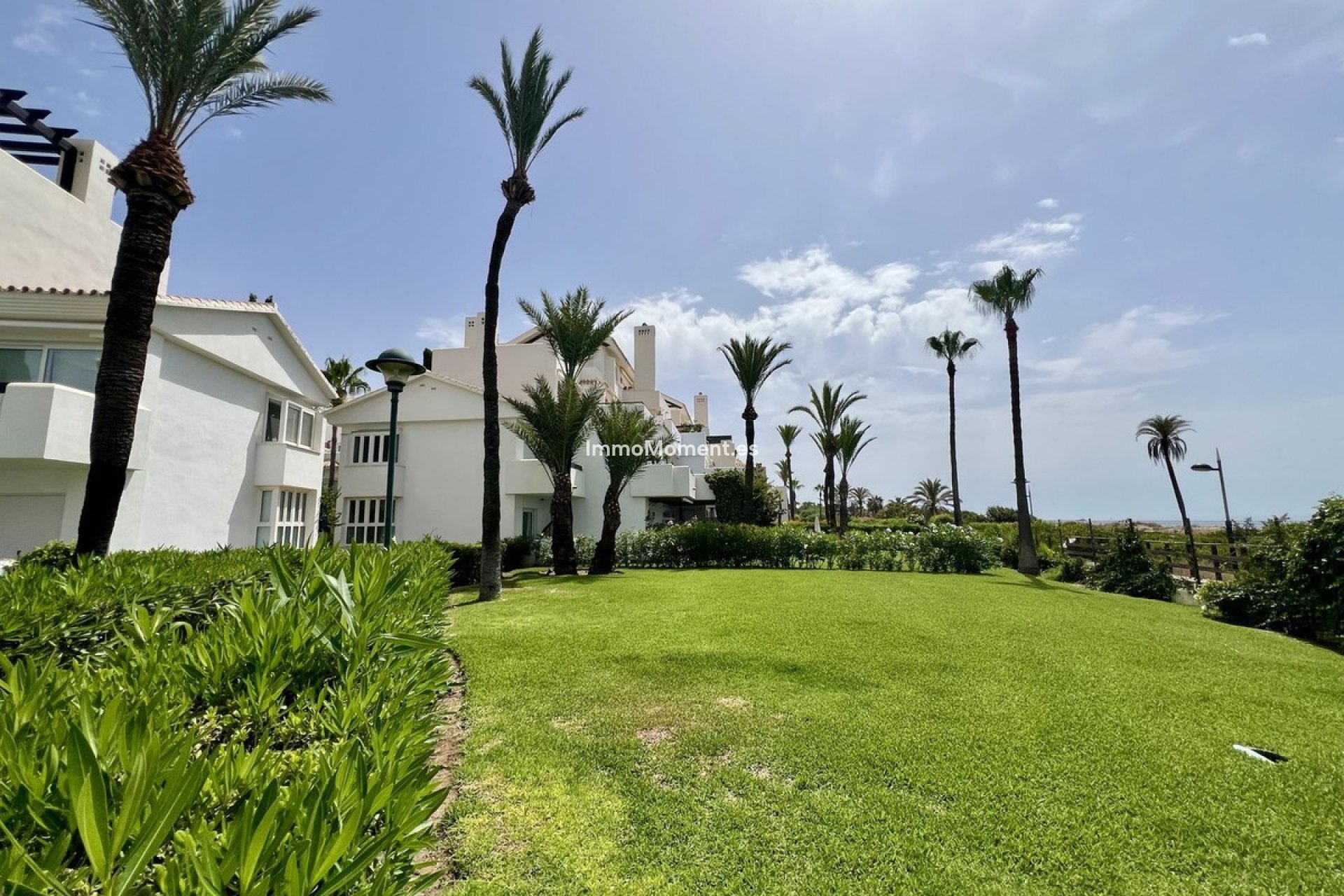 Resale - Apartment - Marbella - Los Monteros