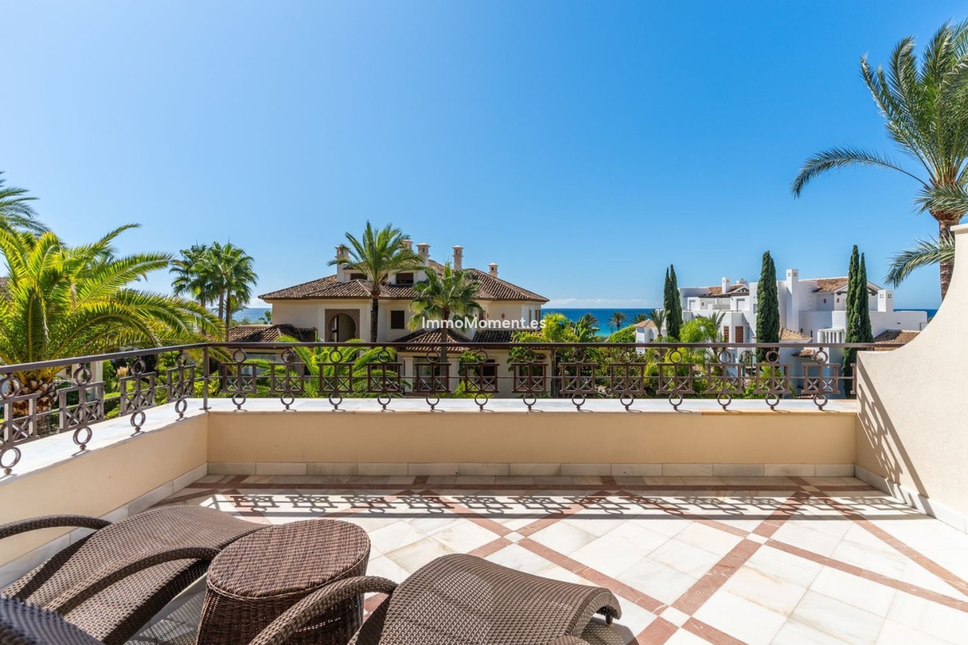 Resale - Apartment - Marbella - Los Monteros