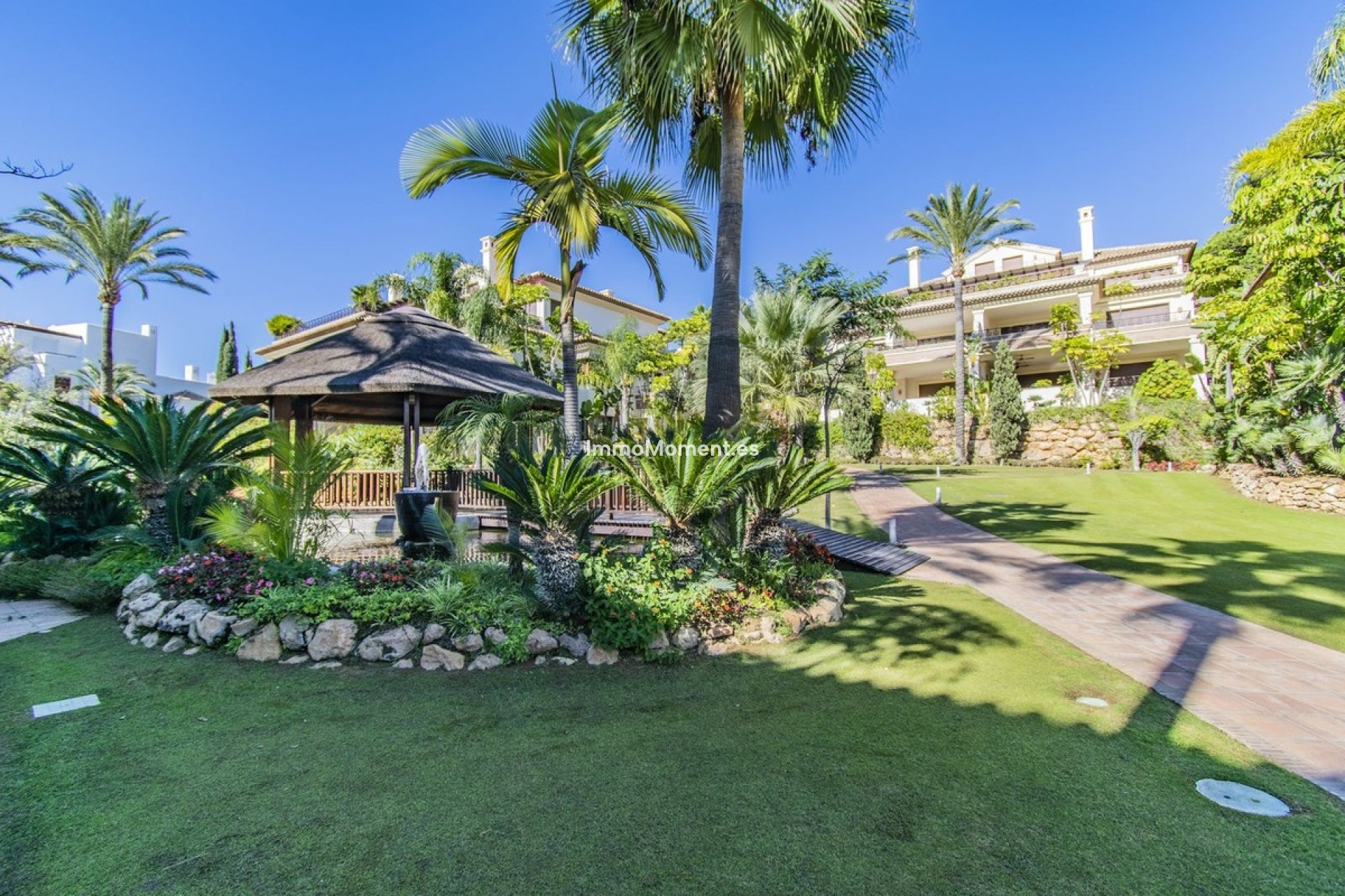 Resale - Apartment - Marbella - Los Monteros