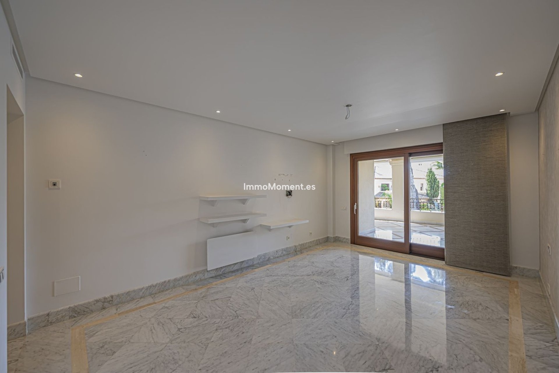 Resale - Apartment - Marbella - Los Monteros