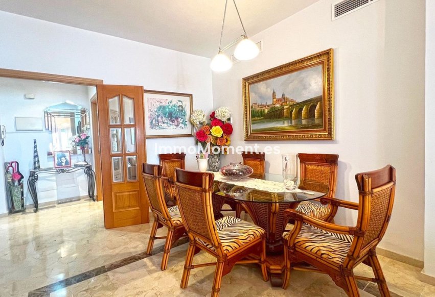Resale - Apartment - Marbella - Marbella Centro