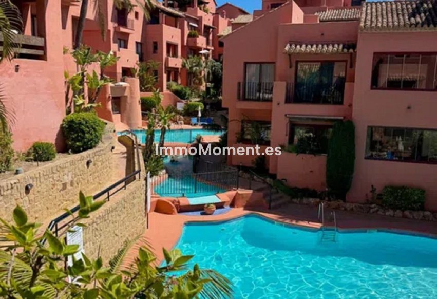 Resale - Apartment - Marbella - Marbella Centro