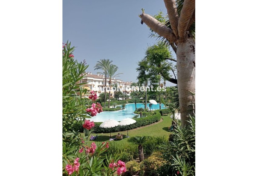 Resale - Apartment - Marbella - Marbella Centro