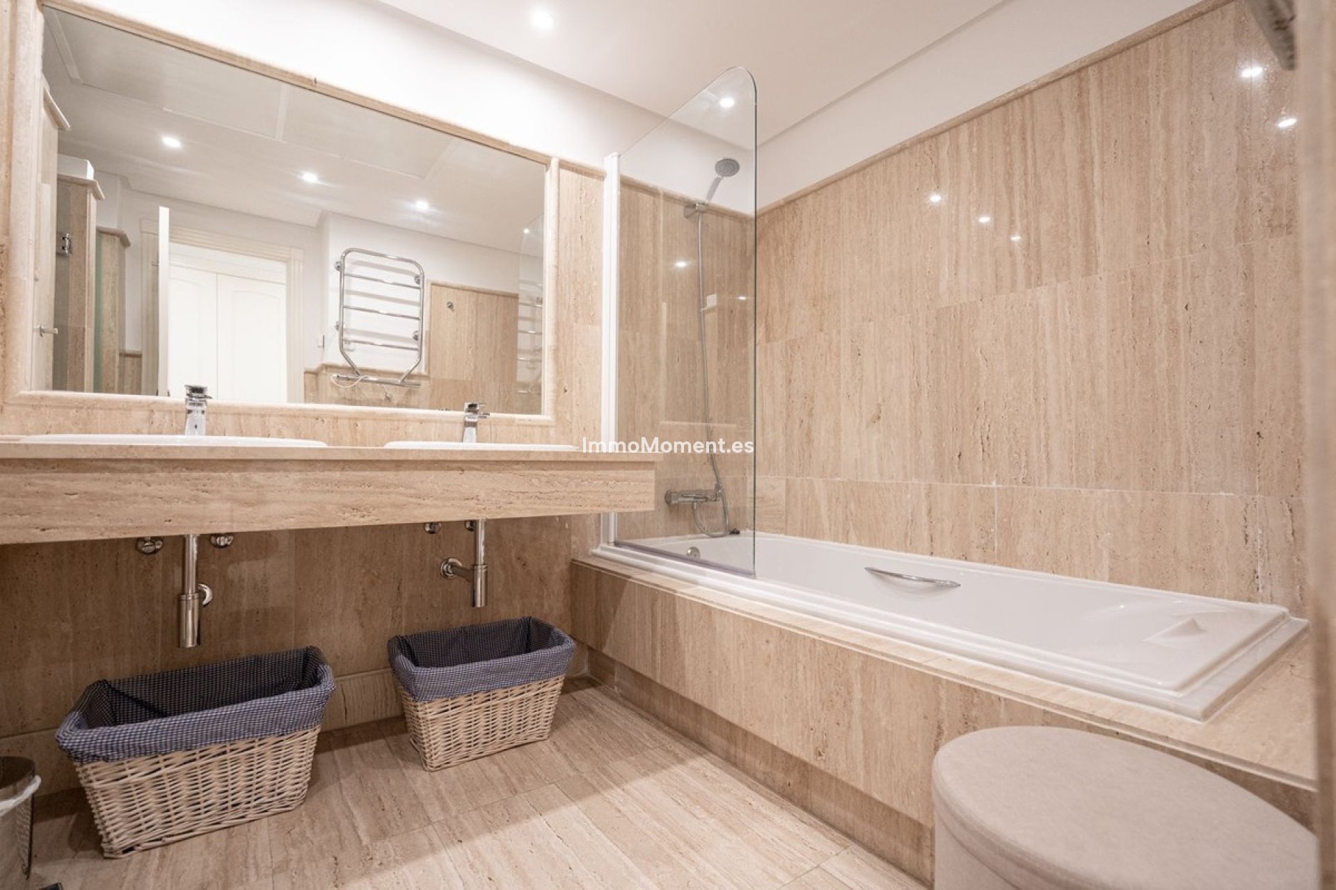 Resale - Apartment - Marbella - Marbella Centro