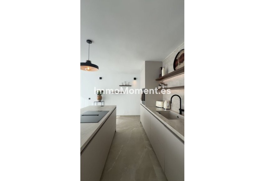 Resale - Apartment - Marbella - Marbella Centro