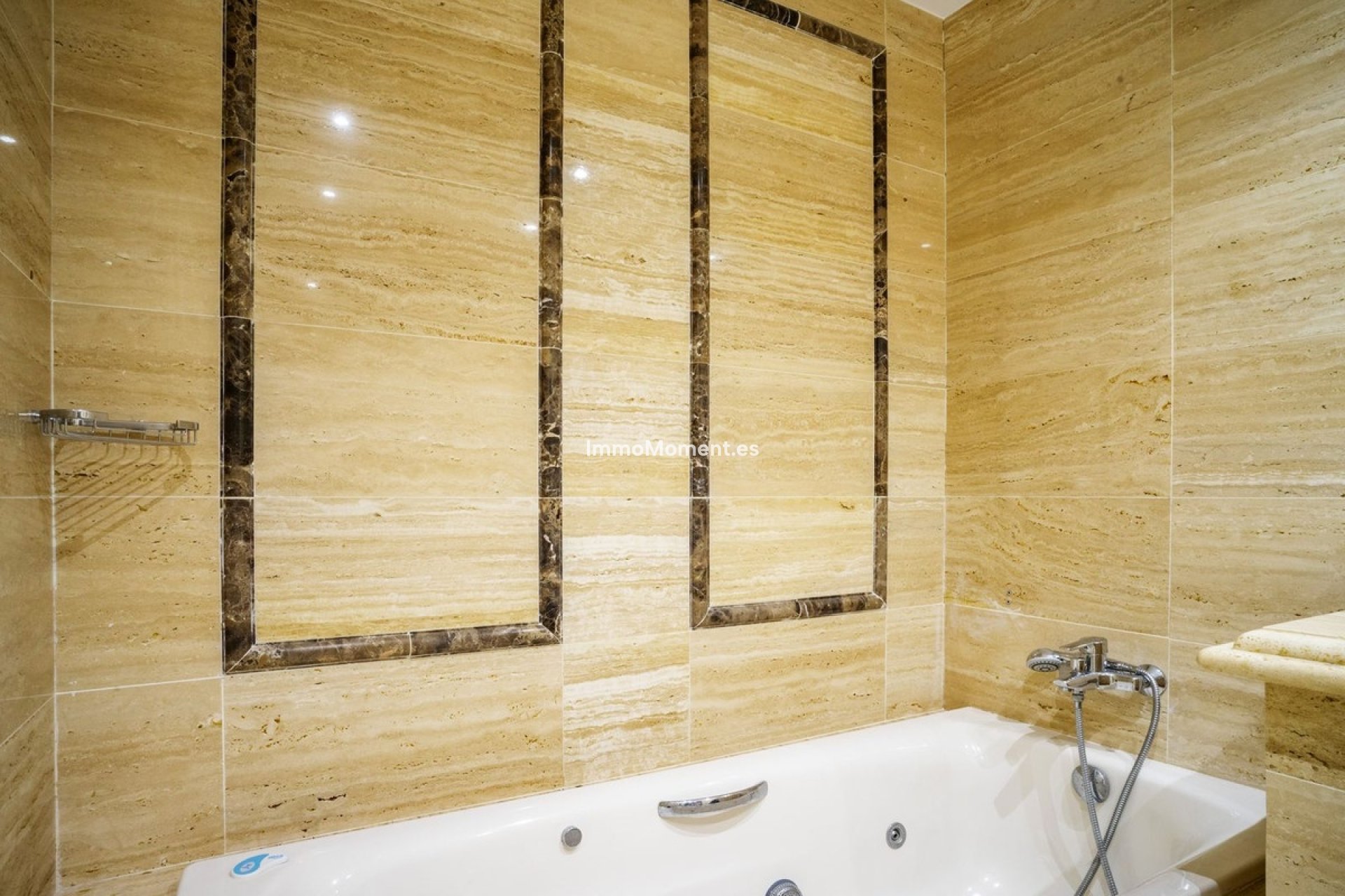 Resale - Apartment - Marbella - Marbella Centro