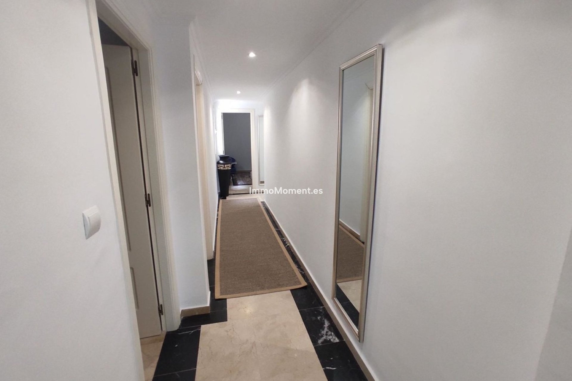 Resale - Apartment - Marbella - Marbella Centro