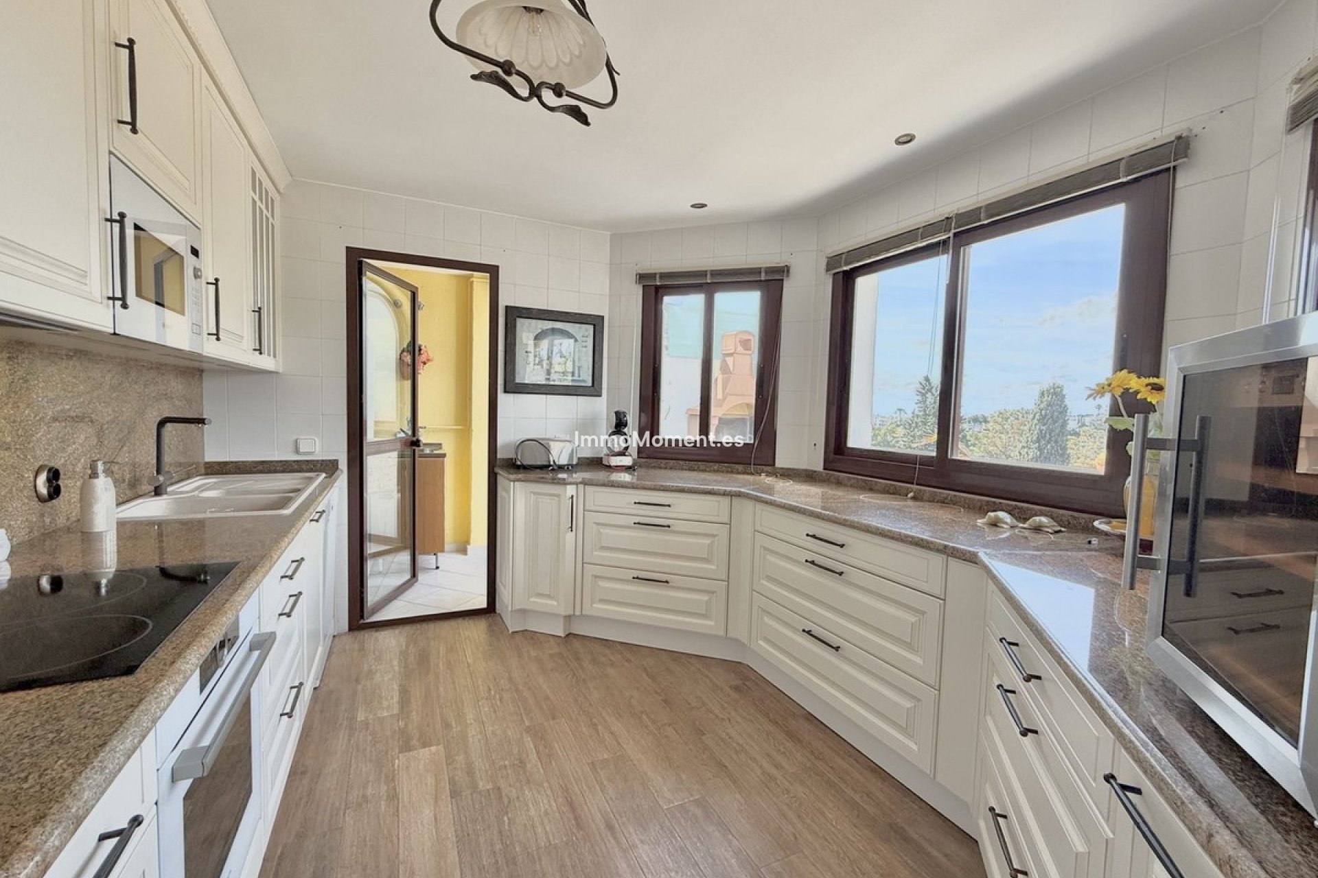 Resale - Apartment - Marbella - Marbella Centro