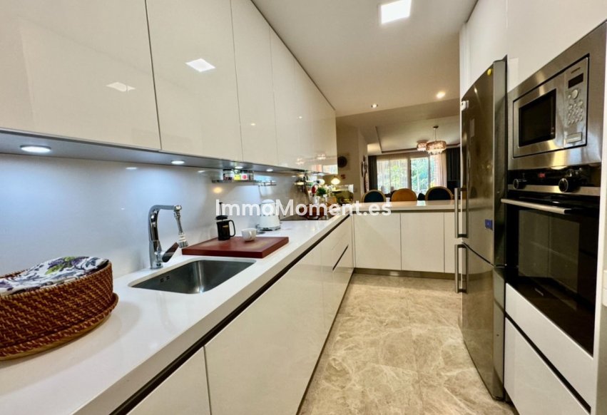 Resale - Apartment - Marbella - Marbella Centro