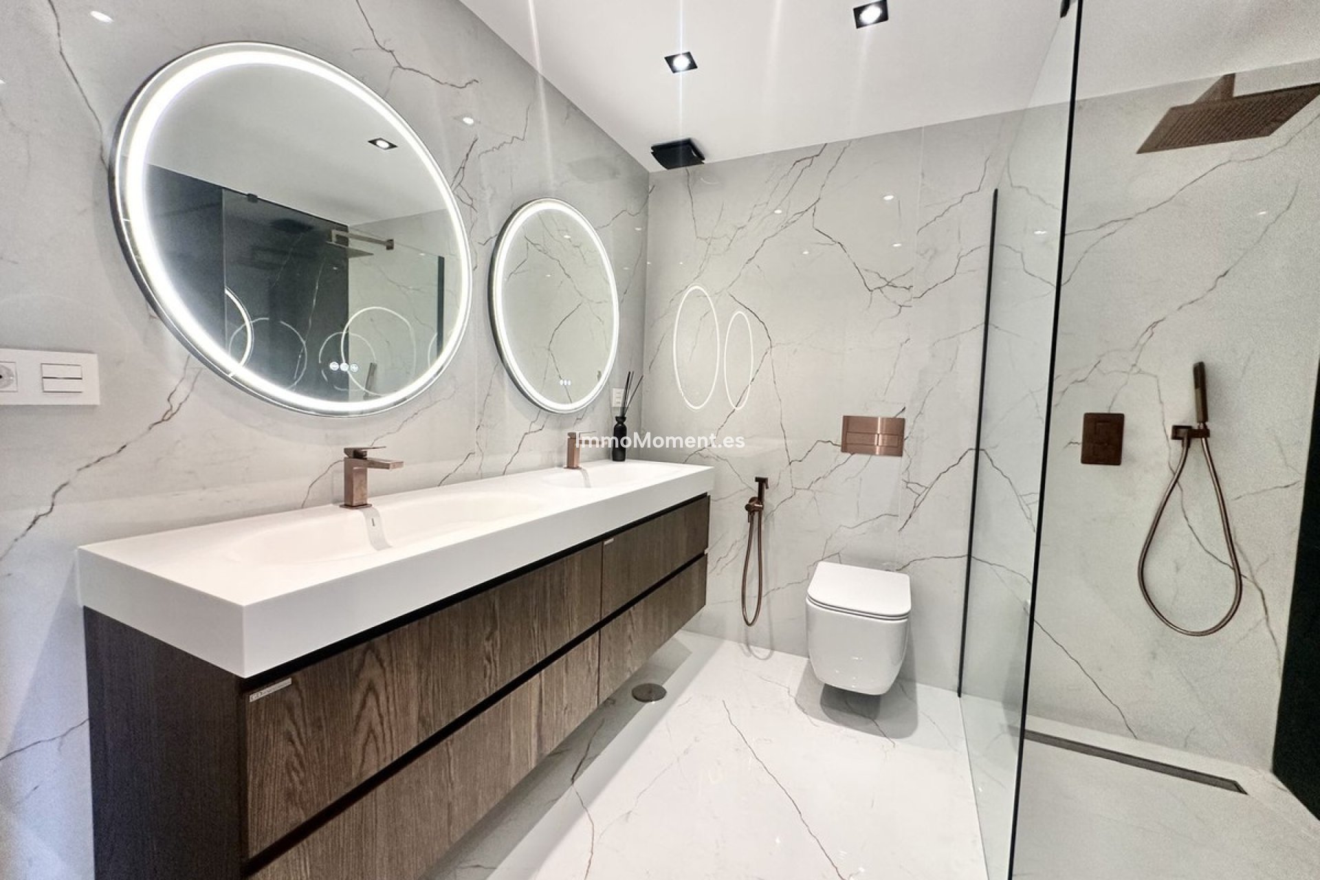 Resale - Apartment - Marbella - Marbella Centro