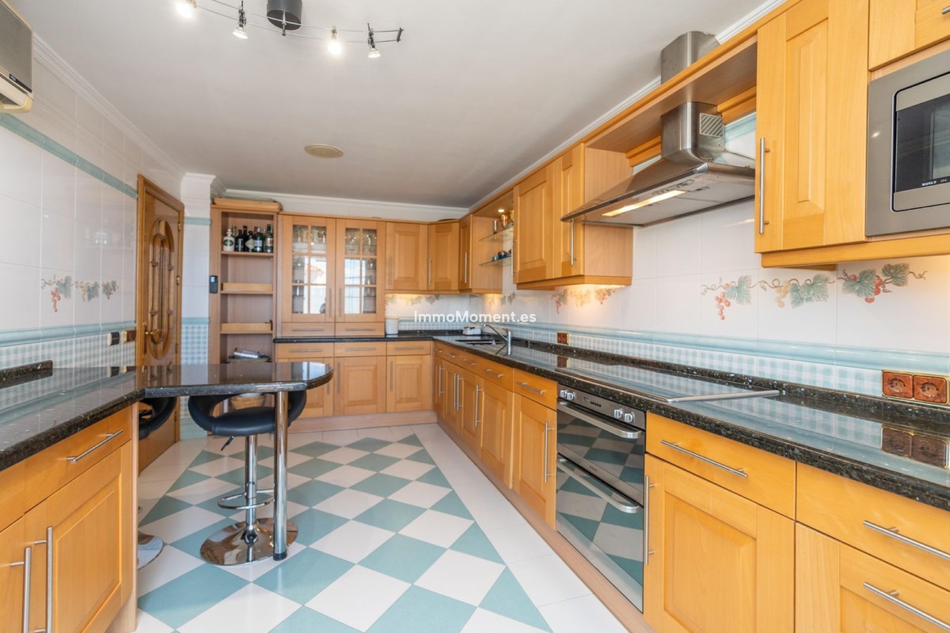 Resale - Apartment - Marbella - Marbella Centro