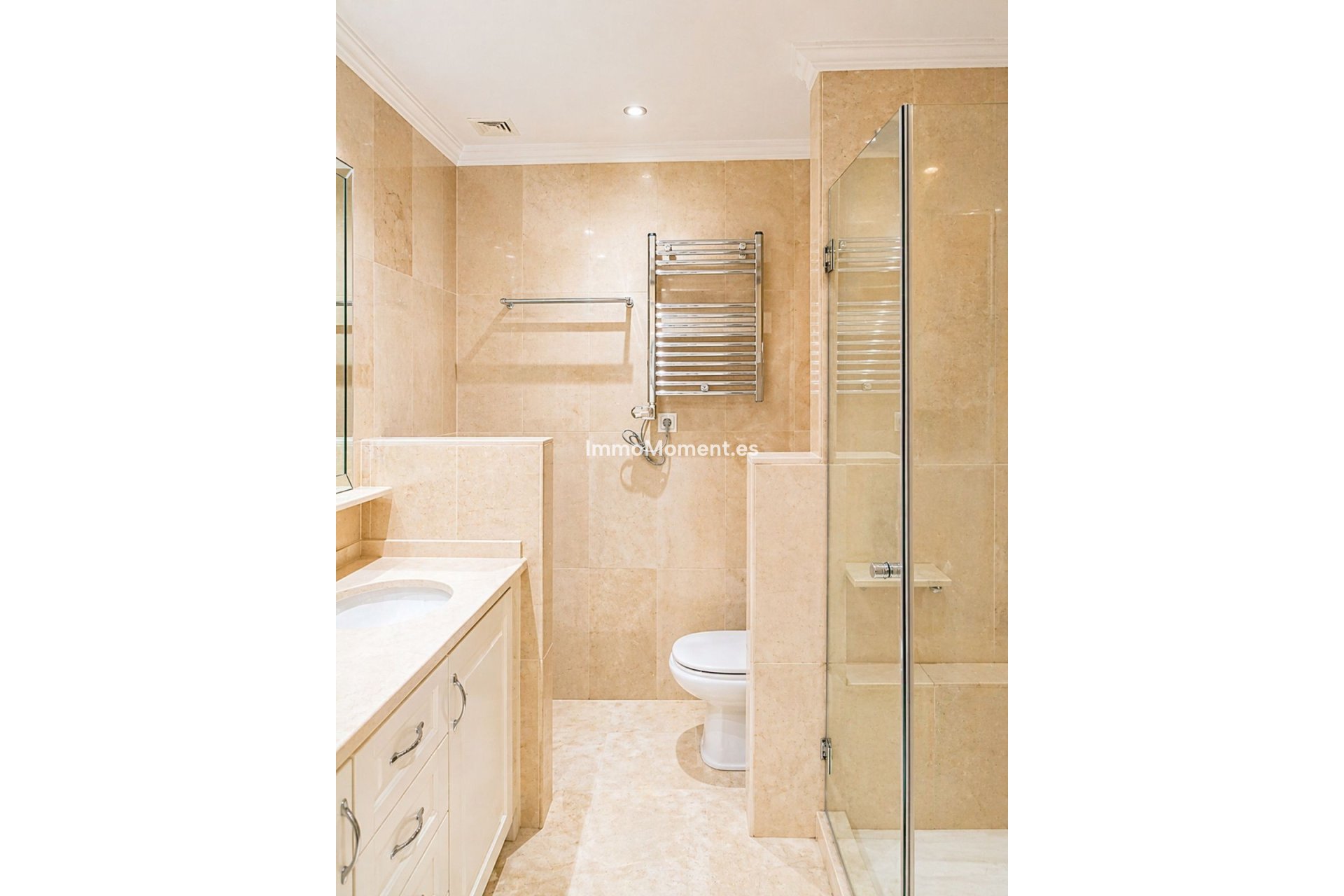 Resale - Apartment - Marbella - Marbella Centro