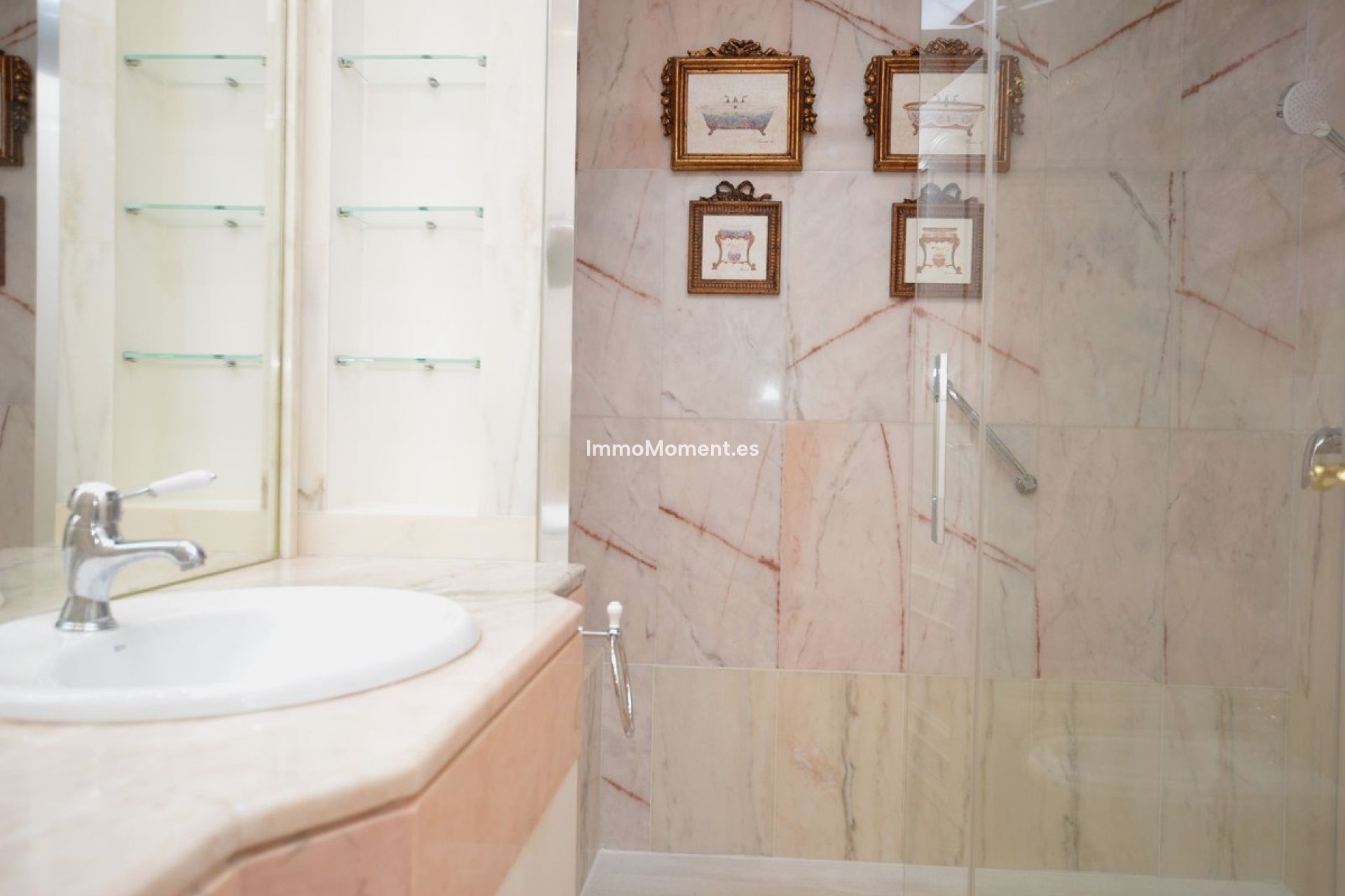 Resale - Apartment - Marbella - Marbella Centro